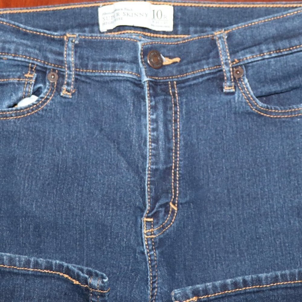 Abercrombie & Fitch Super Skinny High Rise 30-31